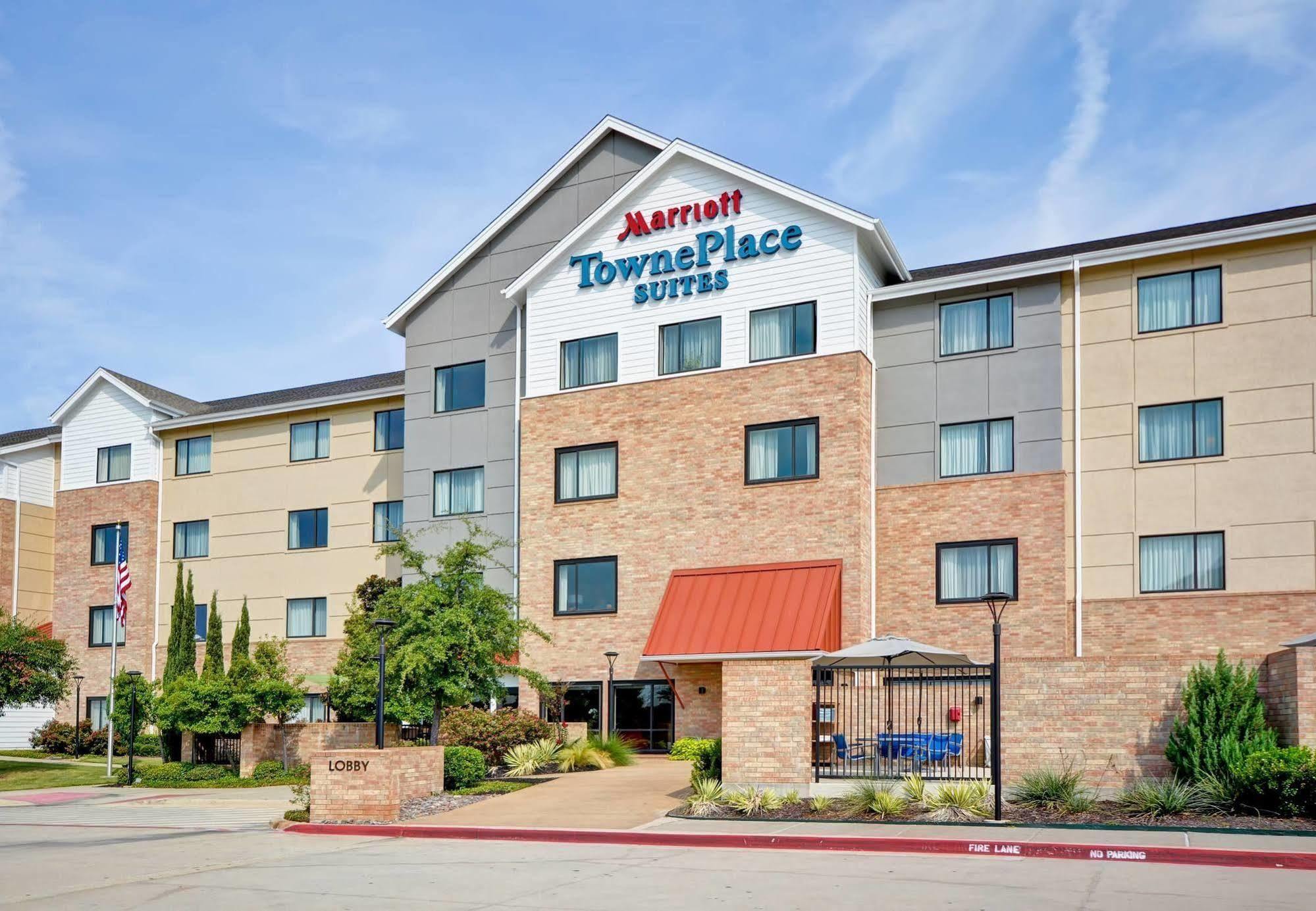 Towneplace Suites Dallas/Lewisville Exterior photo